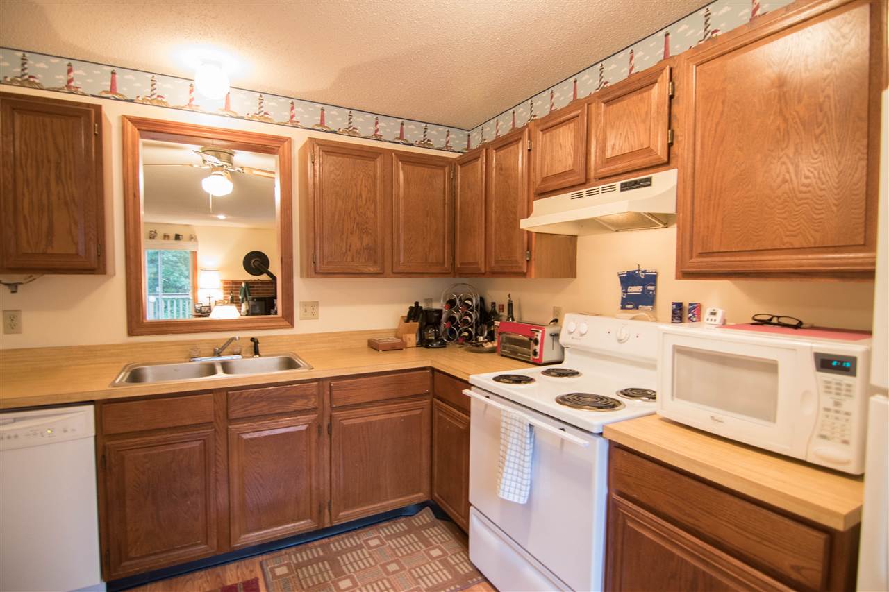 5 Goldfinch Road, Unit 5 Lincoln, NH 03251 - Photo 9 of 32