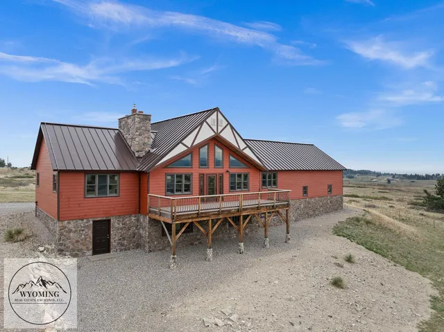 $1,400,000 | 32 Vista Grande Way, Wheatland, WY 82201