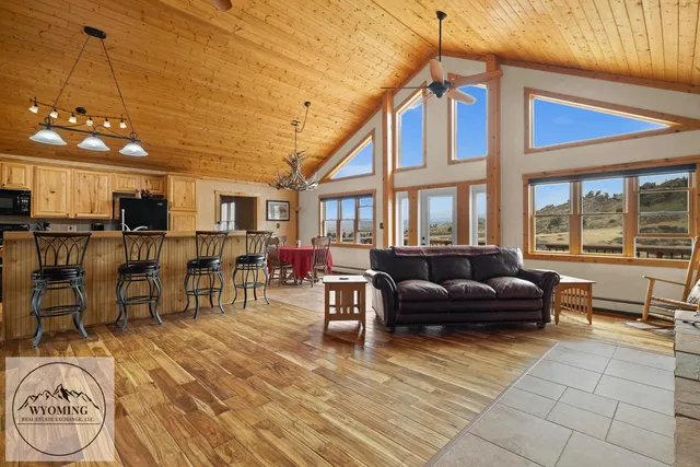 $1,400,000 | 32 Vista Grande Way, Wheatland, WY 82201