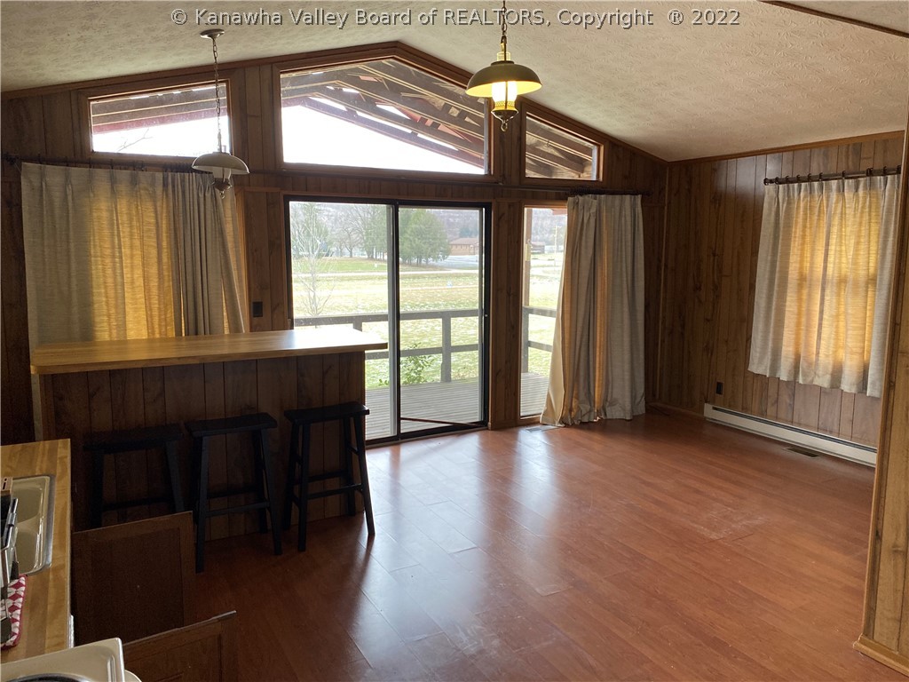 448 Winfield Avenue Winfield, WV 25213 - Photo 8 of 15 Gallery Image 8