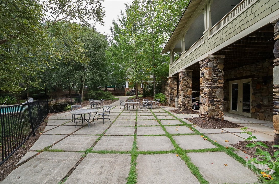 490 South Barnett Shoals Road, Unit 526 Athens, GA 30605 - Photo 43 of 49