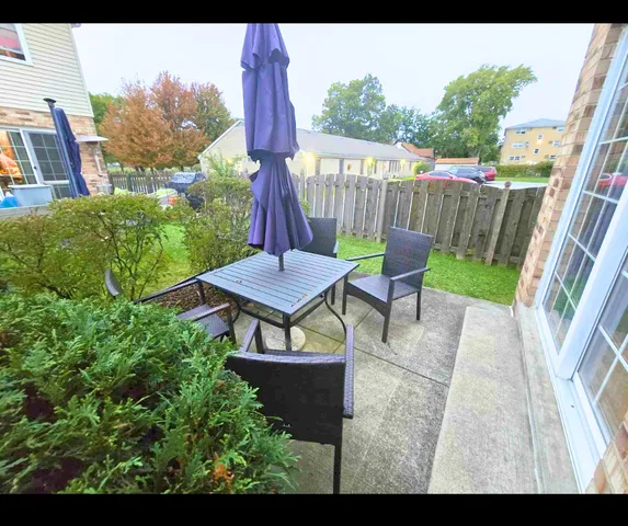 $217,000 | 4336 West Emerald Way Street, Alsip, IL 60803