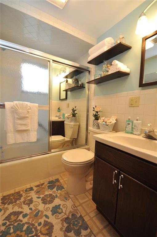 1328 High Road Clairton, PA 15025 - Photo 18 of 25 Gallery Image 18