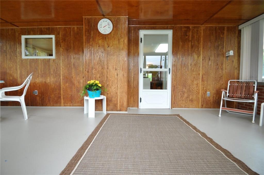 1328 High Road Clairton, PA 15025 - Photo 4 of 25 Gallery Image 4