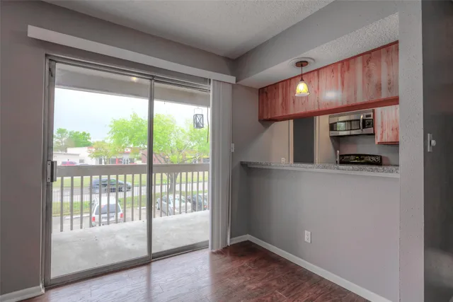 $119,000 | 3919 Fairmont Parkway, Unit 122, Pasadena, TX 77504