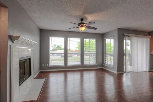 $119,000 | 3919 Fairmont Parkway, Unit 122, Pasadena, TX 77504