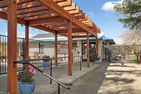 a view of outdoor space