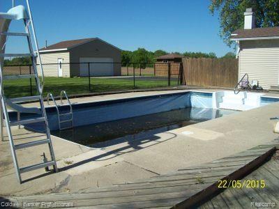 7200 East Bristol Road Davison, MI 48423 - Photo 29 of 43 100_1253.jpg