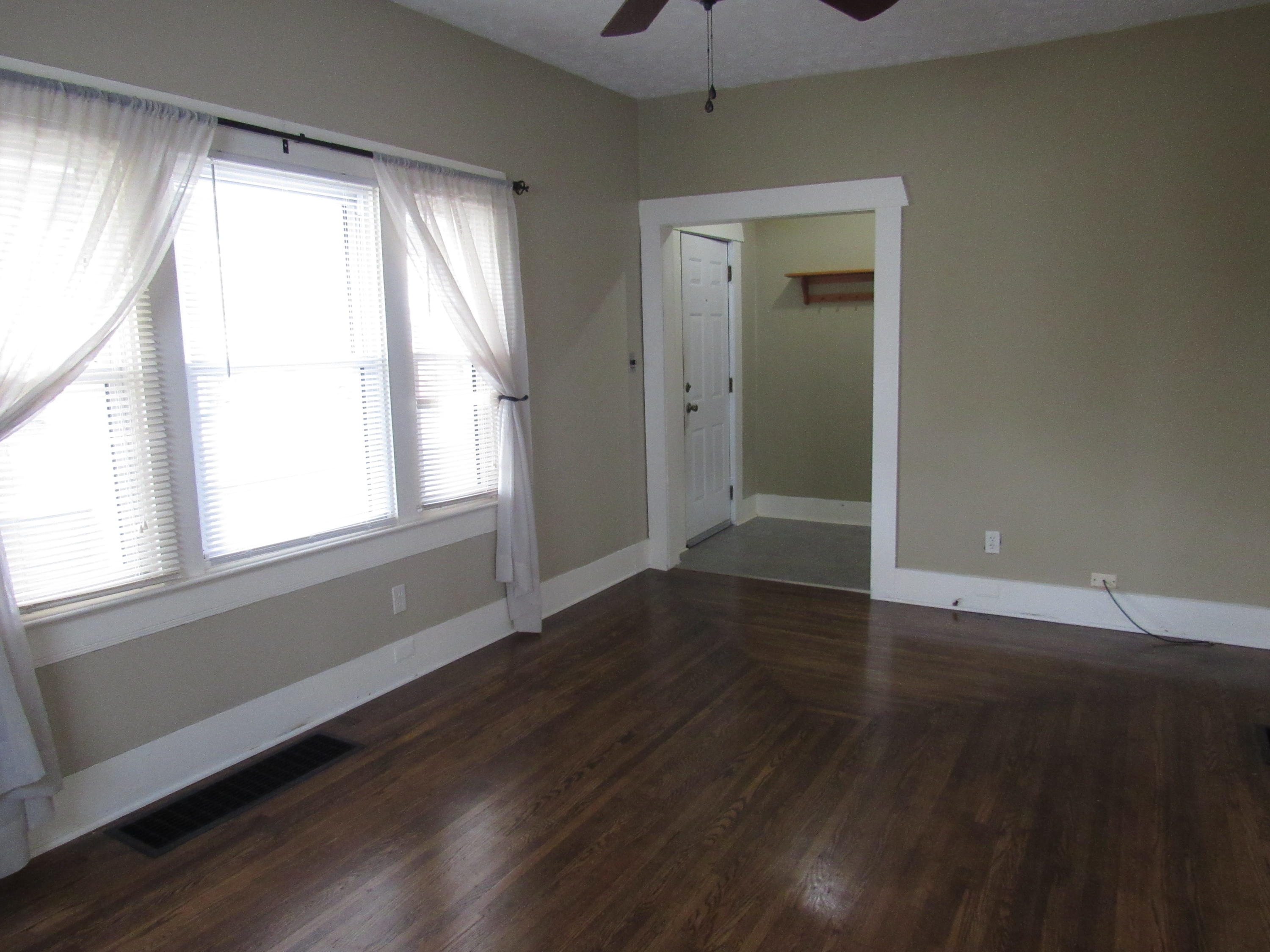 220 Ridge Road Springfield, OH 45503 - Photo 10 of 26 Gallery Image 10