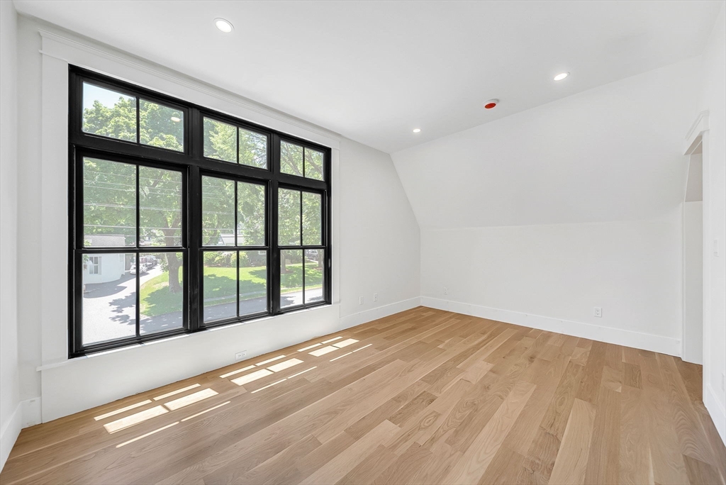 47 Rolling Lane Needham, MA 02492 - Photo 17 of 31
