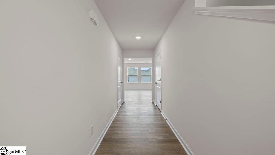 623 Oak Ridge Drive Clinton, SC 29325 - Photo 3 of 33