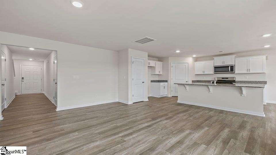 623 Oak Ridge Drive Clinton, SC 29325 - Photo 7 of 33