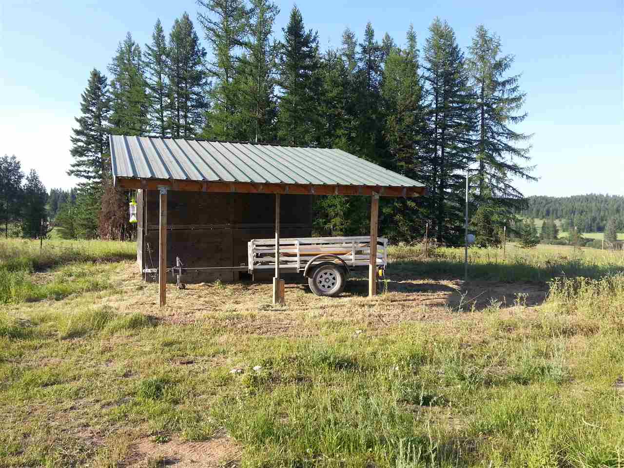 4518 Whittier Road Clayton, WA 99110 - Photo 6 of 20