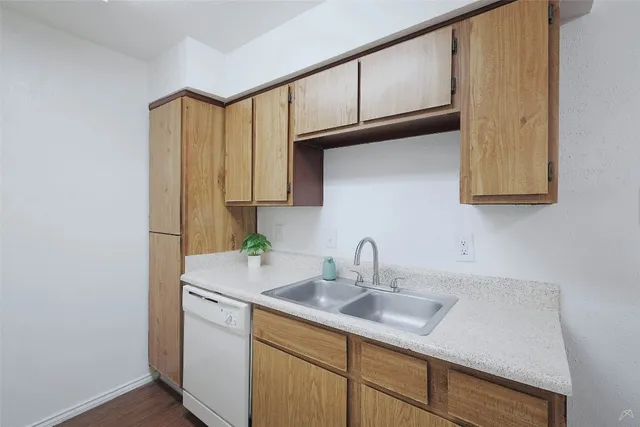 $969 | 2323 Wells Branch Parkway, Unit C102, Austin, TX 78728