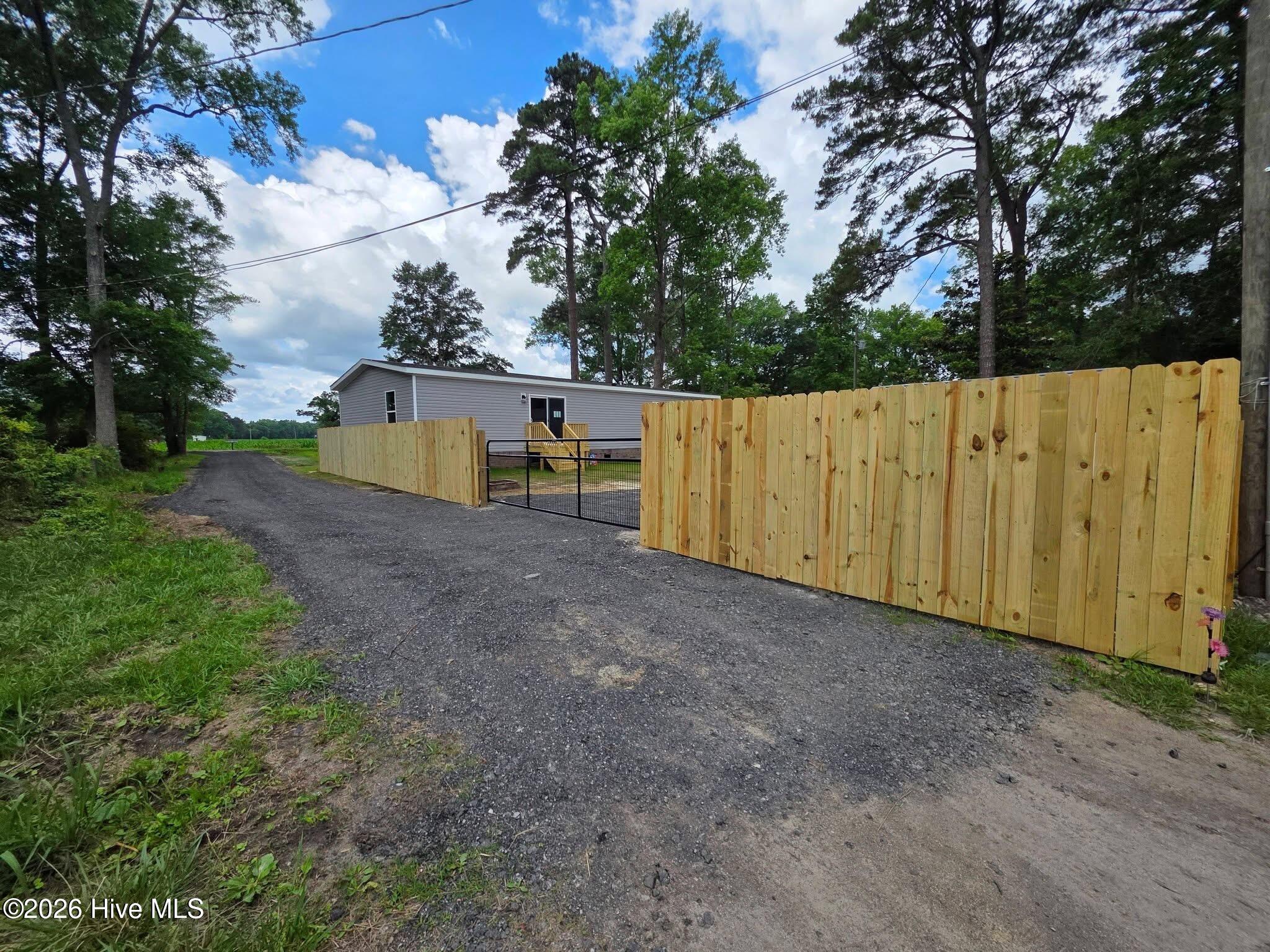 1200 Pony Farm Road Jacksonville, NC 28540 - Photo 3 of 4