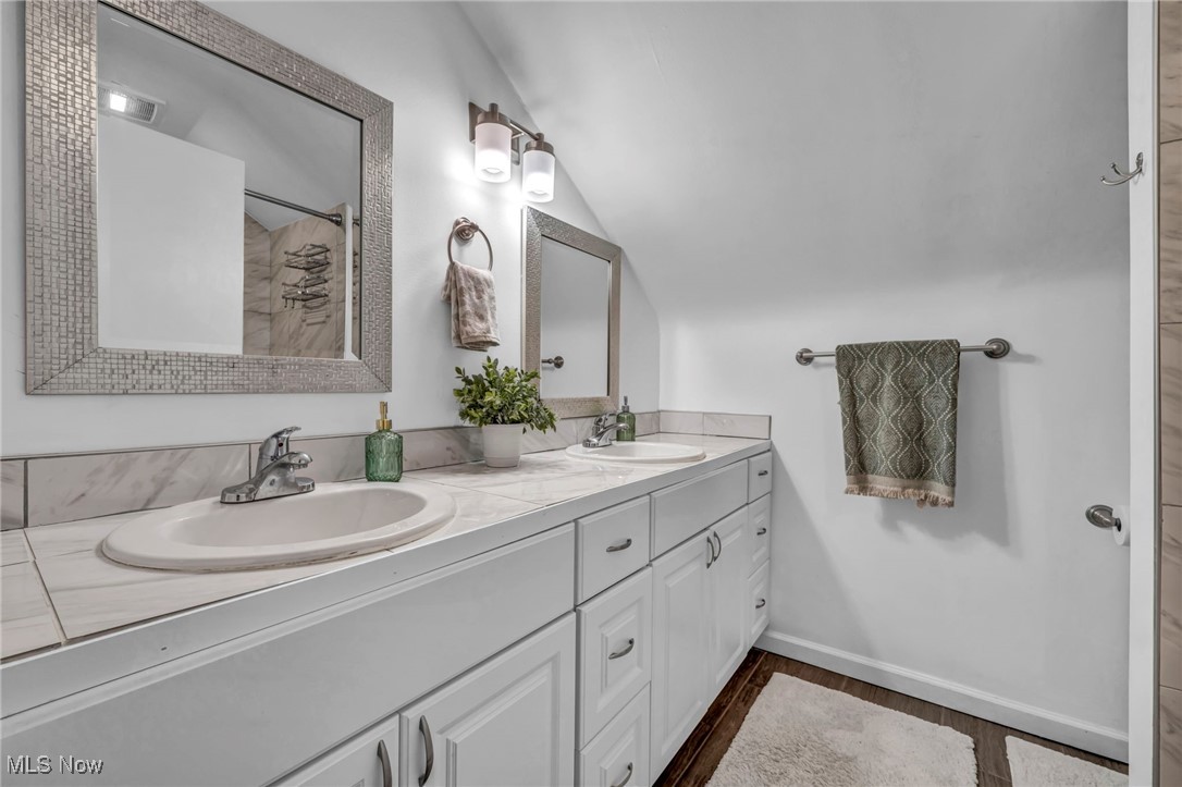 1236 Yellowstone Road Cleveland Heights, OH 44121 - Photo 24 of 39