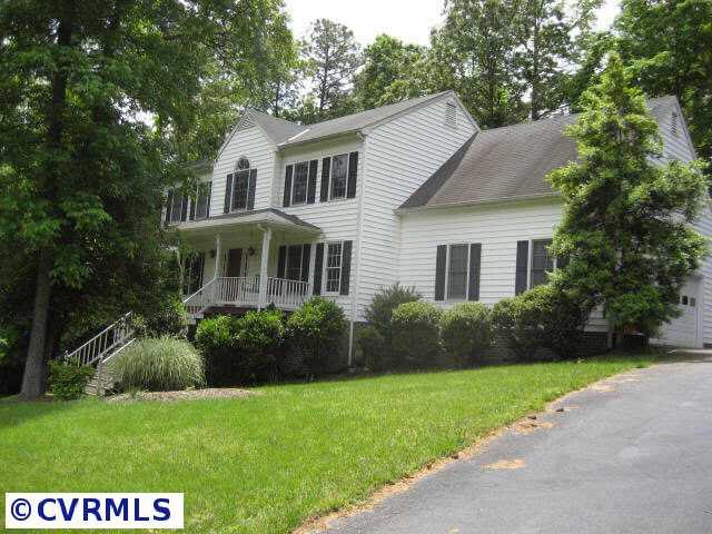 12617 Queensgate Road Midlothian, VA 23114 - Photo 1 of 10 Exterior Front