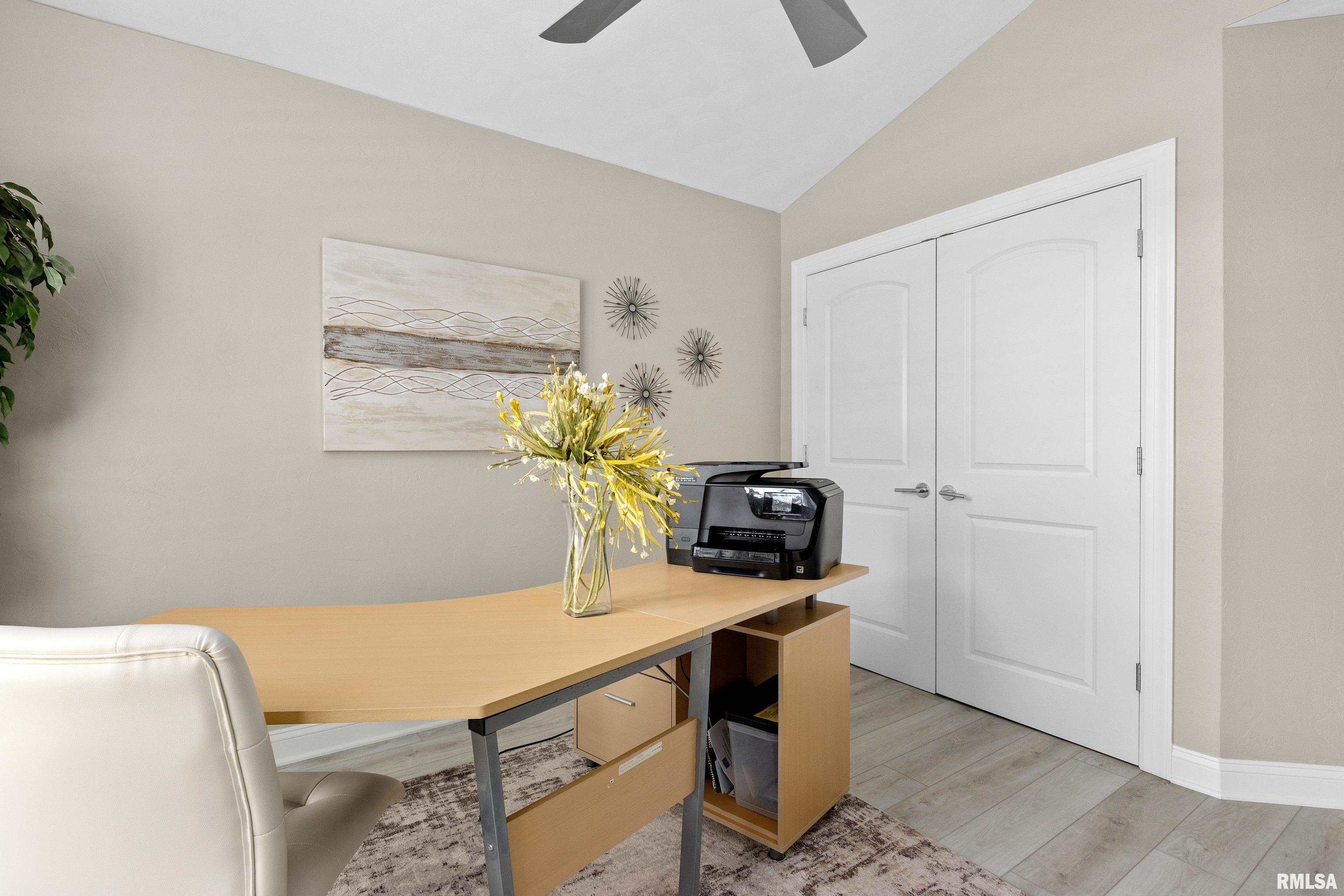 1507 Remington Road Pekin, IL 61554 - Photo 31 of 41 Gallery Image 31
