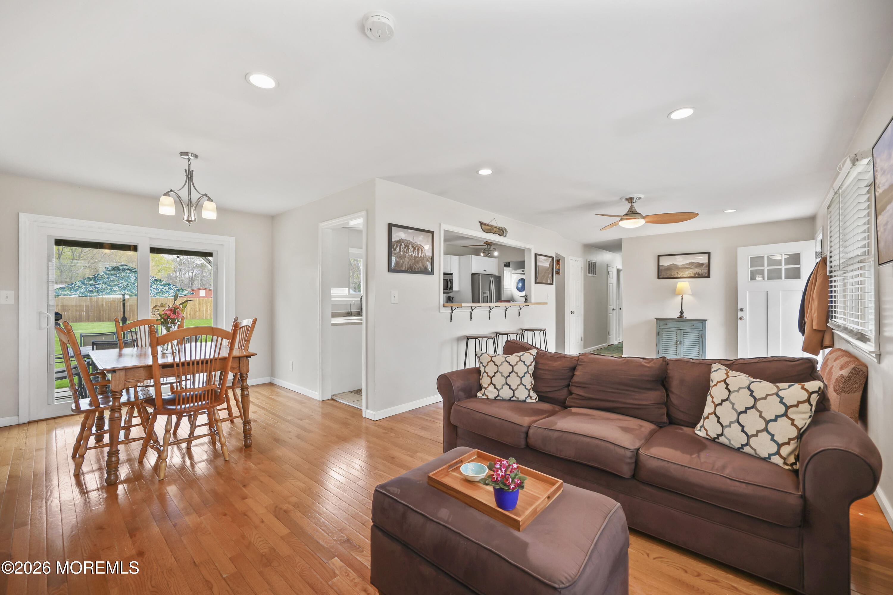 9 Maple Lane Howell, NJ 07731 - Photo 2 of 32 Living