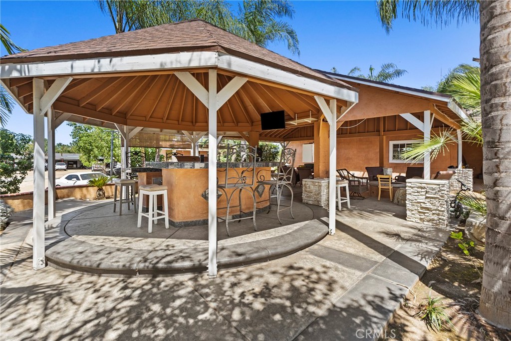 19345 Warren Road Riverside, CA 92508 - Photo 23 of 72 Covered patio and Bar