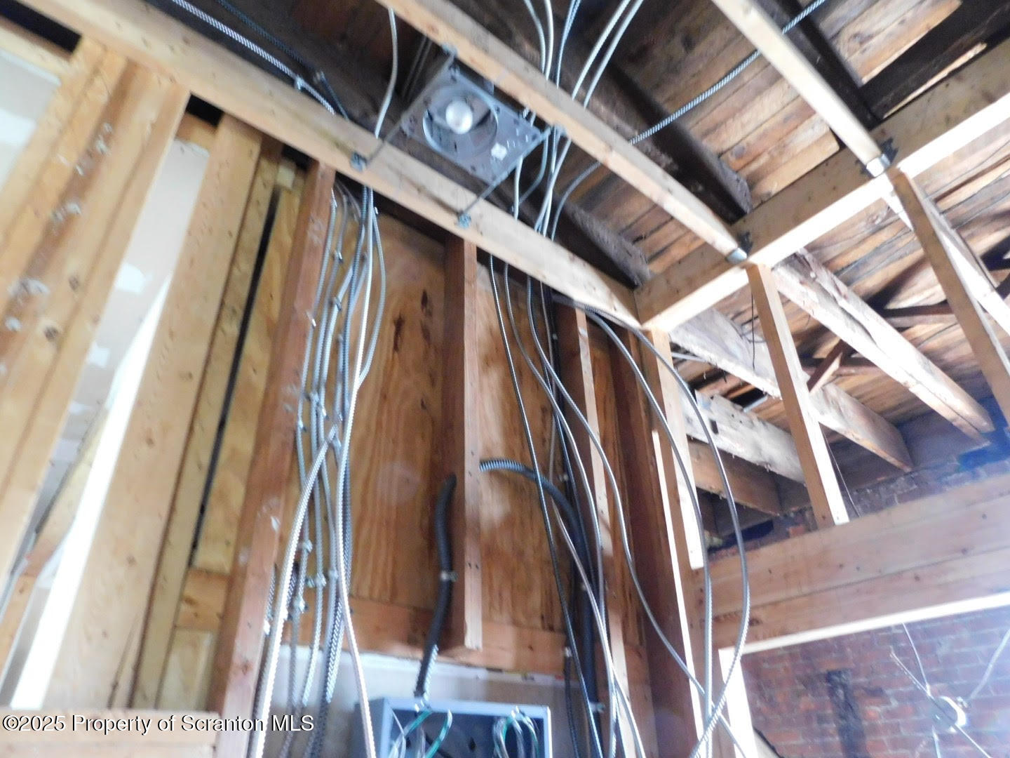 1021 Richmont Street Scranton, PA 18509 - Photo 28 of 42 a view of an entryway