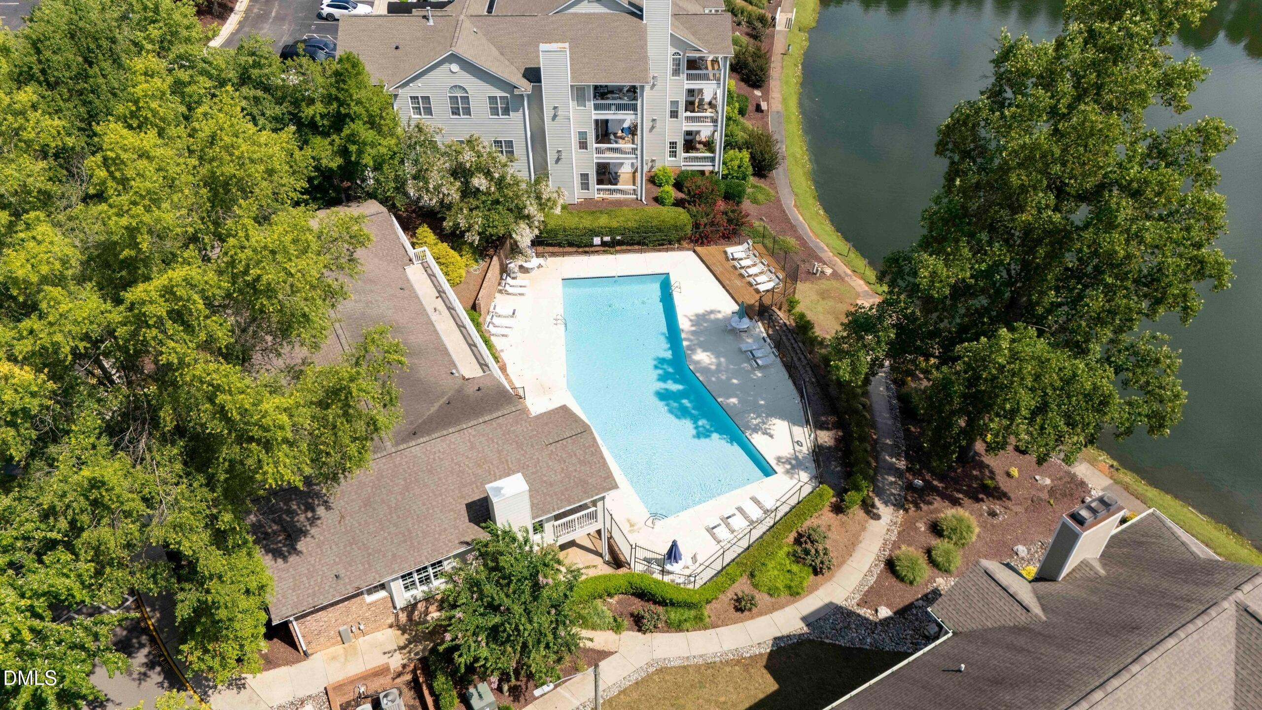723 Springfork Drive Cary, NC 27513 - Photo 26 of 32 item_2 (1)