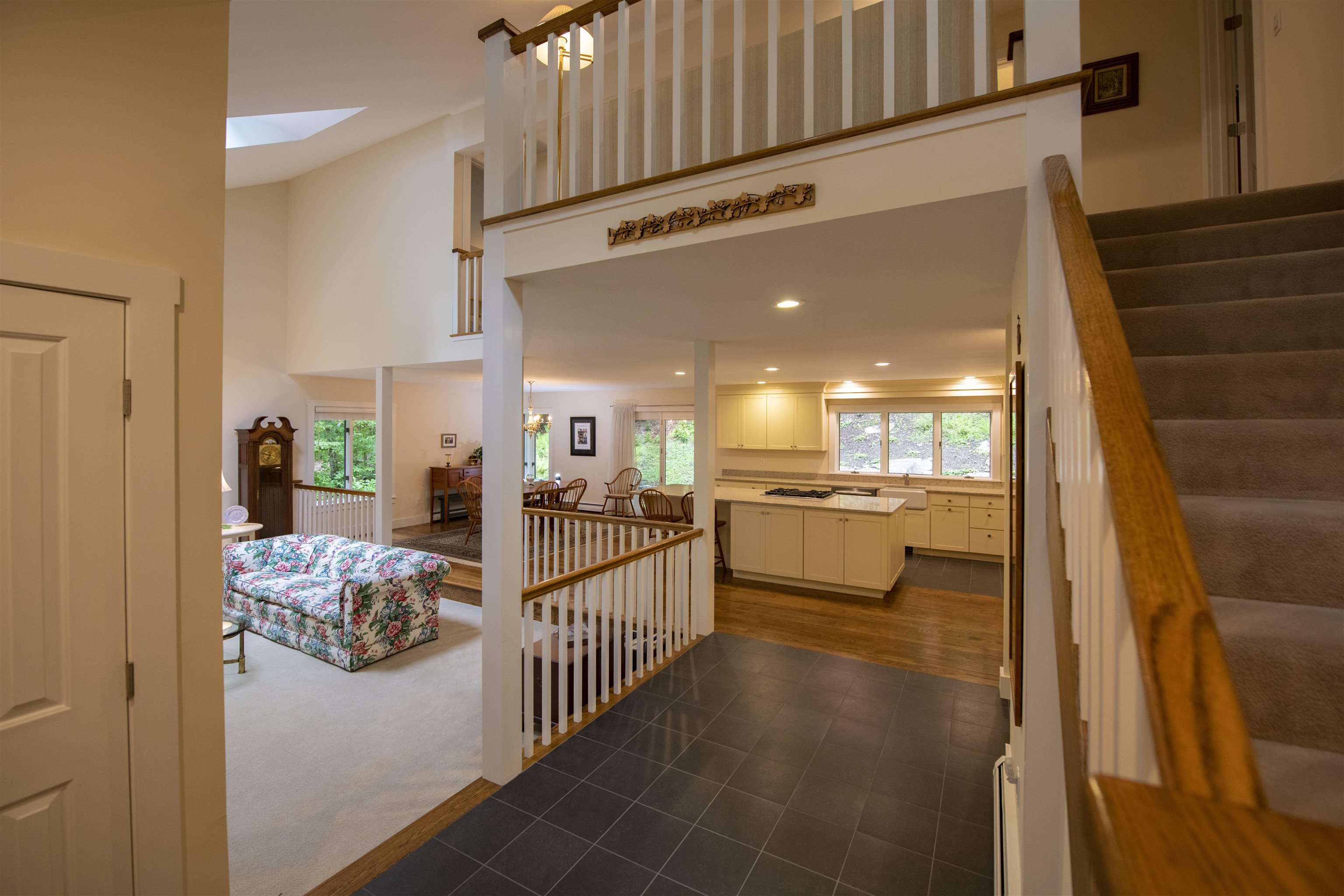 96 Morgan Road Hartford, VT 05059 - Photo 4 of 38 Gallery Image 4