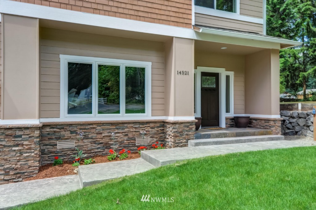 14521 156th Avenue Southeast Renton, WA 98059 - Photo 3 of 21
