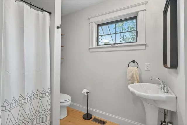 $1,195,000 | 833 Shaw Mansion Road, Waterbury, VT 05677