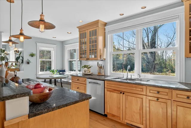 $1,195,000 | 833 Shaw Mansion Road, Waterbury, VT 05677