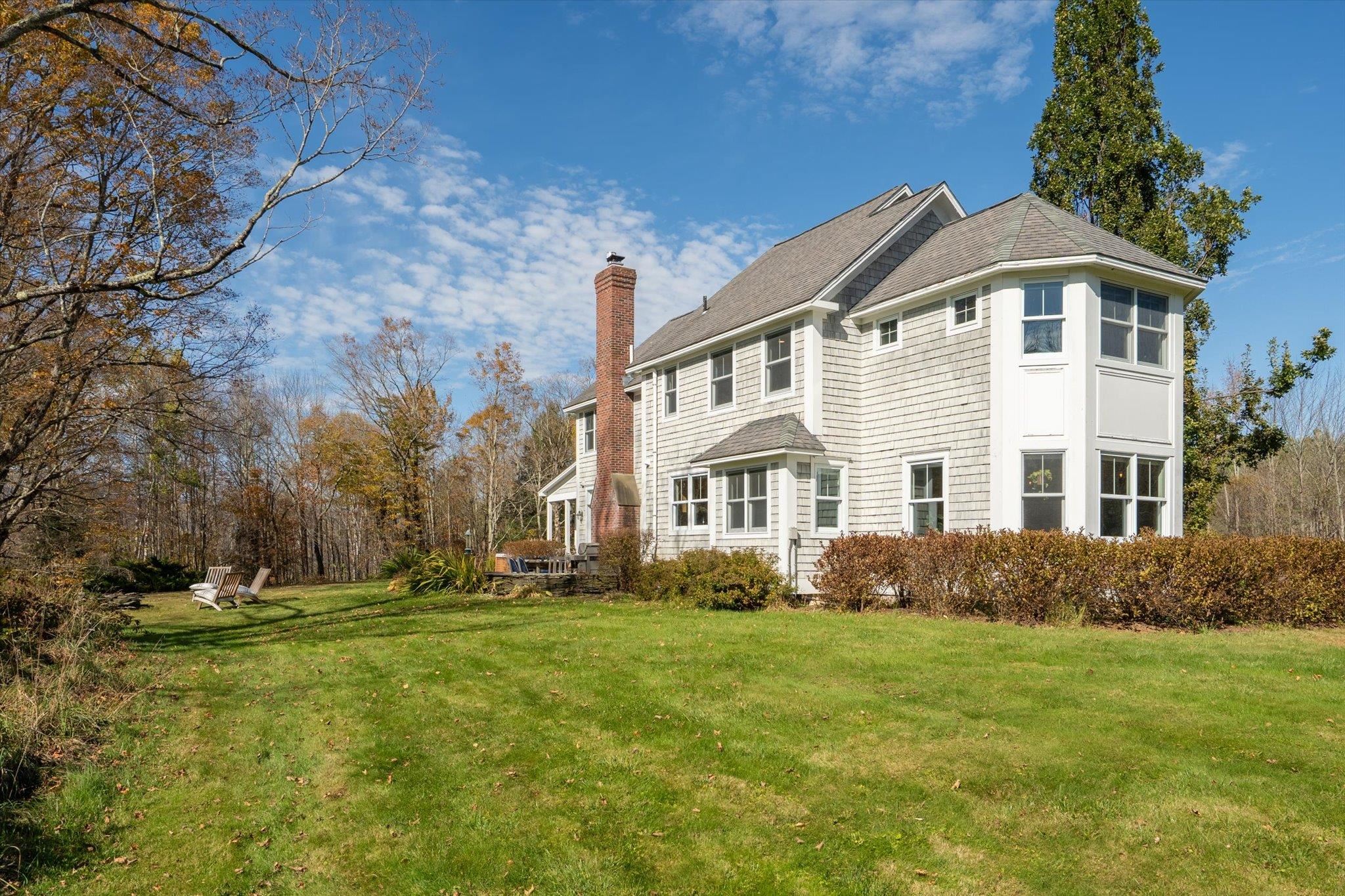 833 Shaw Mansion Road Waterbury, VT 05677 - Photo 4 of 60