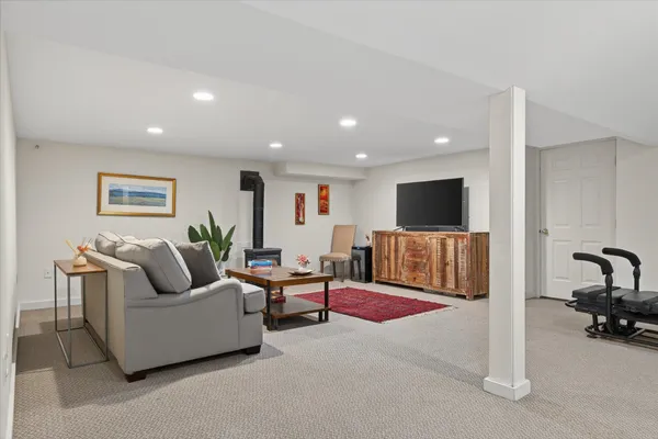 $1,195,000 | 833 Shaw Mansion Road, Waterbury, VT 05677