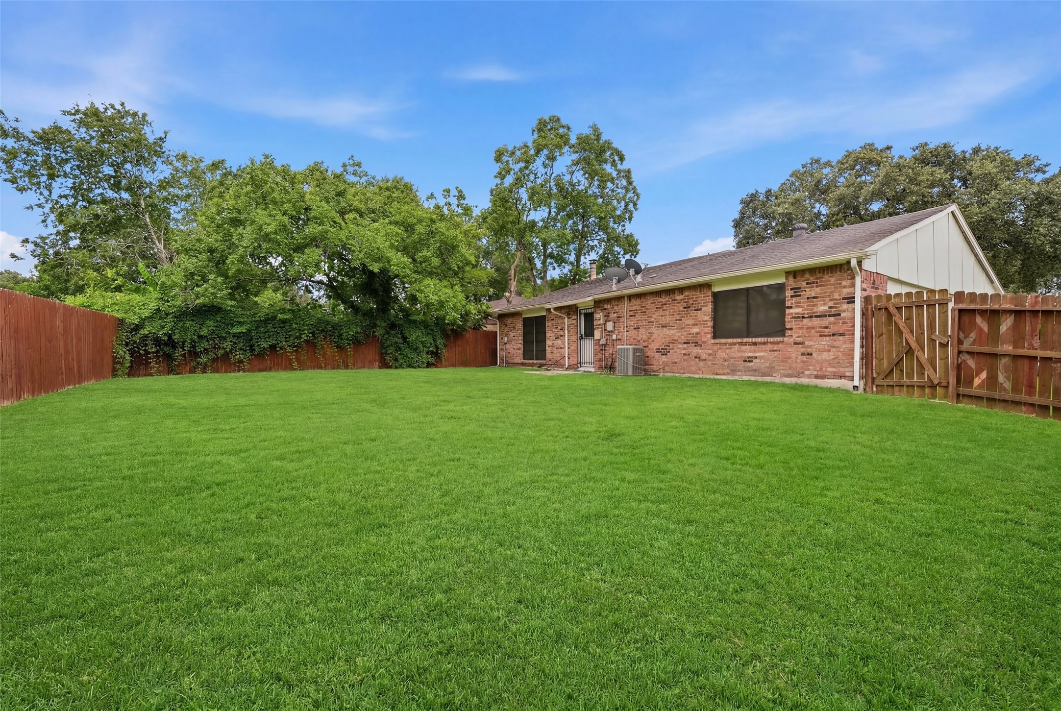 4850 Raven Ridge Drive Houston, TX 77053 - Photo 23 of 23