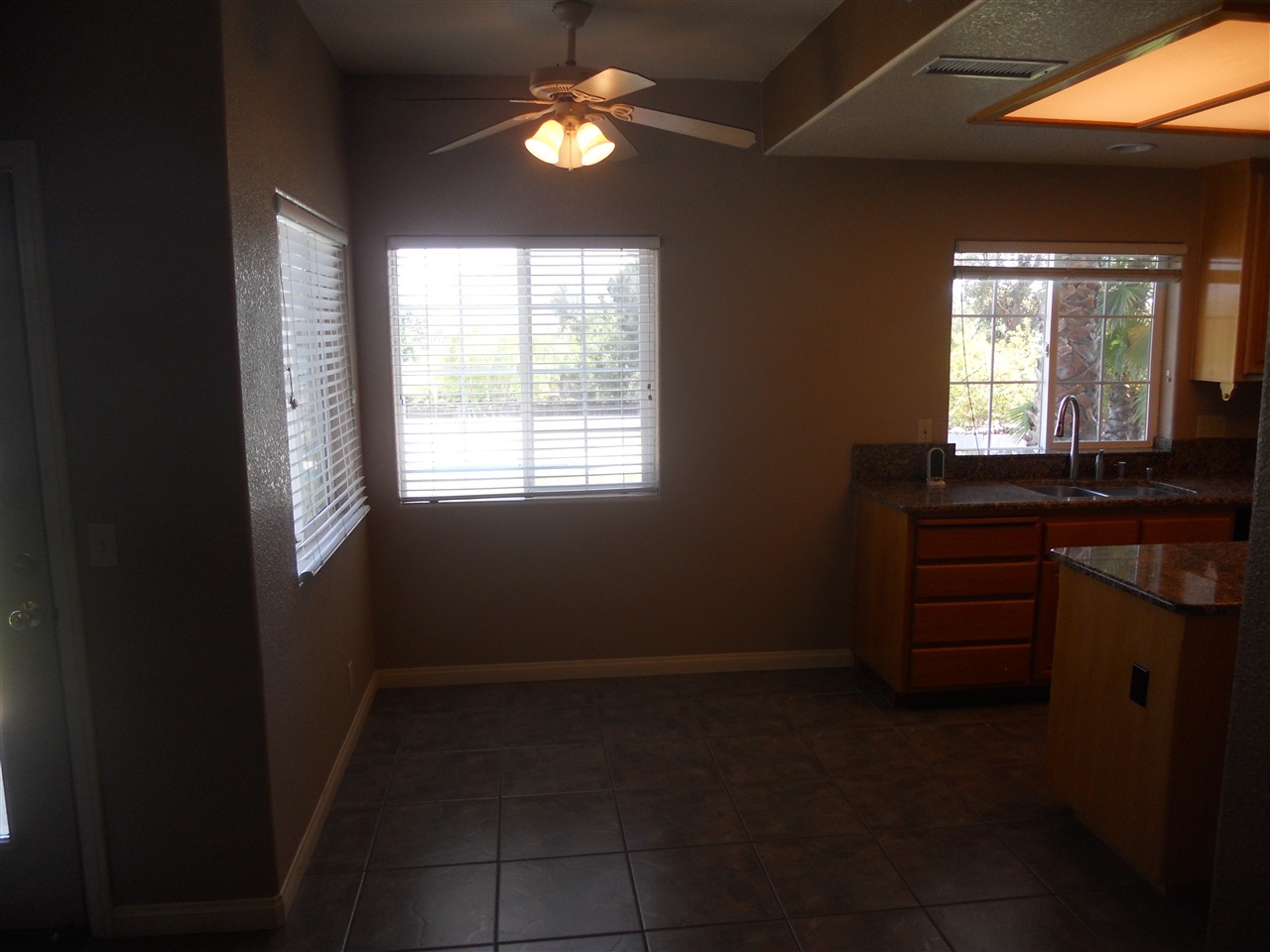 23825 Gymkhana Road Ramona, CA 92065 - Photo 4 of 24 Gallery Image 4