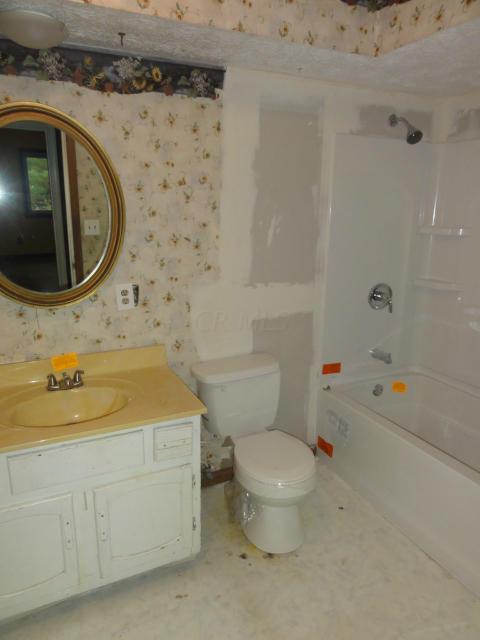 9580 Refugee Road Southwest Pataskala, OH 43062 - Photo 16 of 18