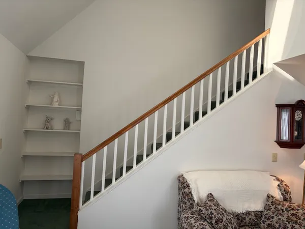 $599,000 | 5 Ledgeview Way, Plymouth, NH 03264