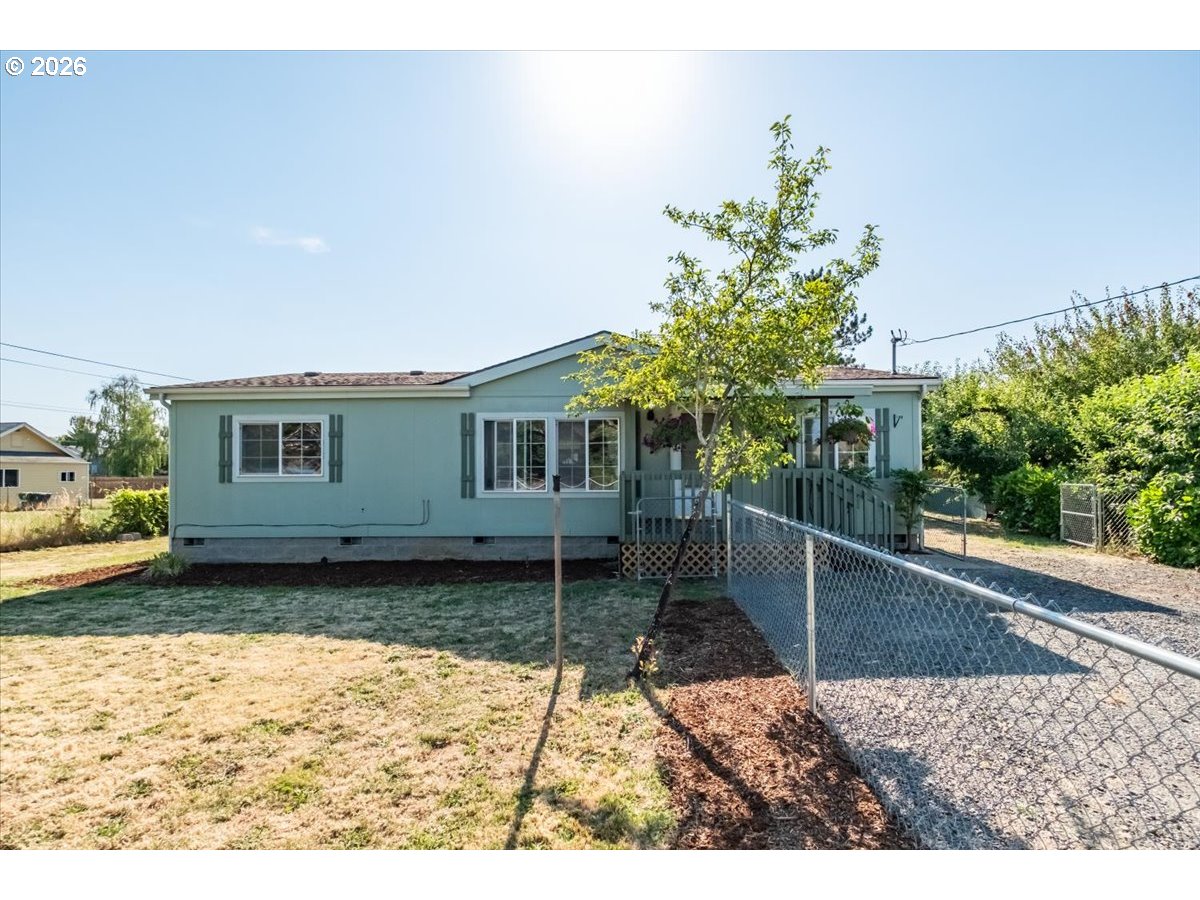 6647 Quarry Road Northeast Silverton, OR 97381 - Photo 2 of 37