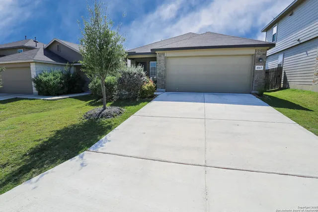 $1,850 | 4167 Blue Granite, San Antonio, TX 78253