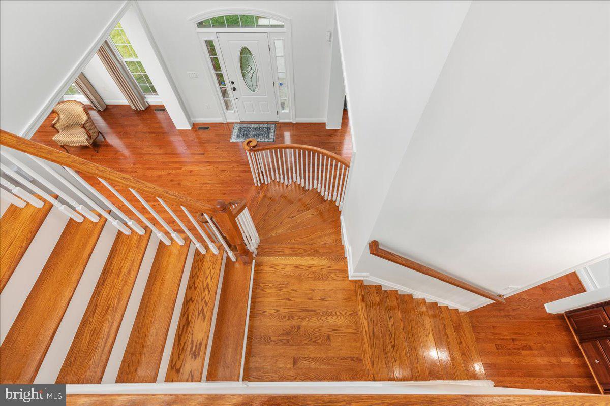 38786 Rambling Farm Drive Hamilton, VA 20158 - Photo 7 of 97