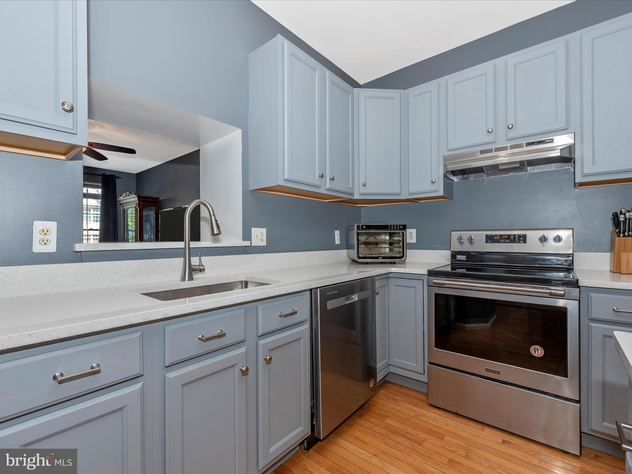 1521 Rambling Way South Frederick, MD 21701 - Photo 18 of 46 Kitchen