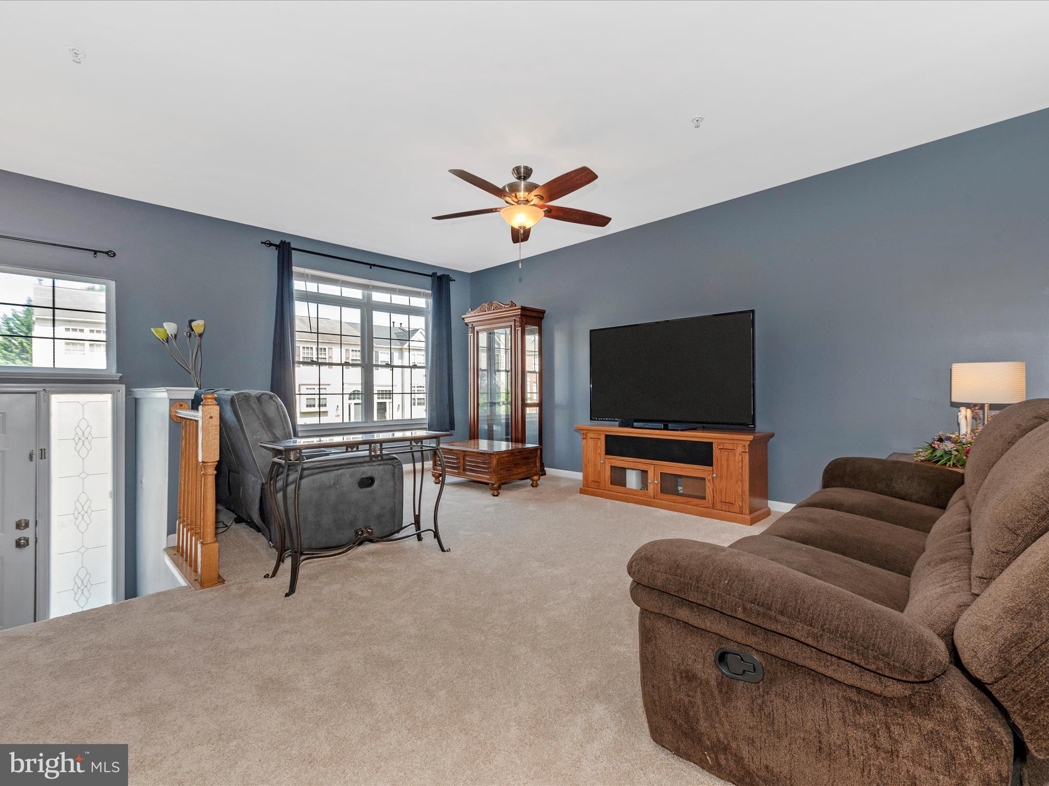 1521 Rambling Way South Frederick, MD 21701 - Photo 5 of 46 Living Room