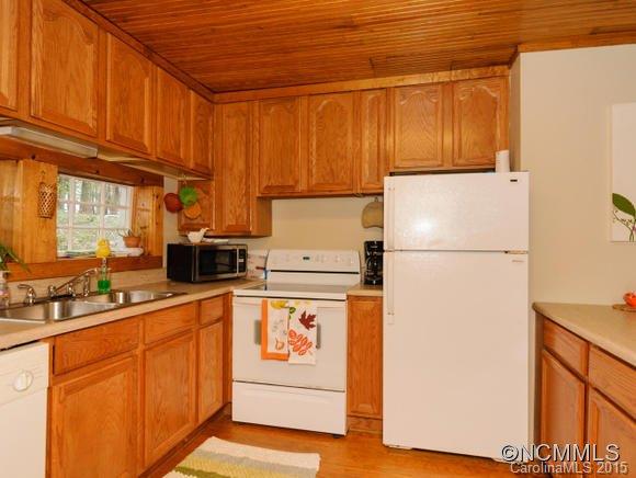 273 Beaverdam Road Asheville, NC 28804 - Photo 14 of 23 Gallery Image 14