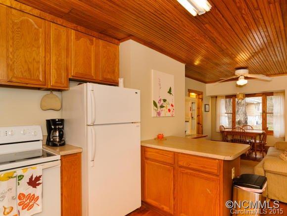 273 Beaverdam Road Asheville, NC 28804 - Photo 15 of 23 Gallery Image 15