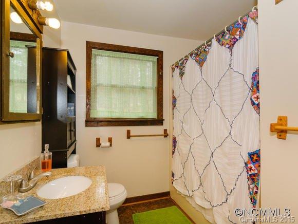 273 Beaverdam Road Asheville, NC 28804 - Photo 21 of 23 Gallery Image 21