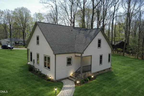 $585,000 | 35 Eagle Drive, Durham, NC 27712