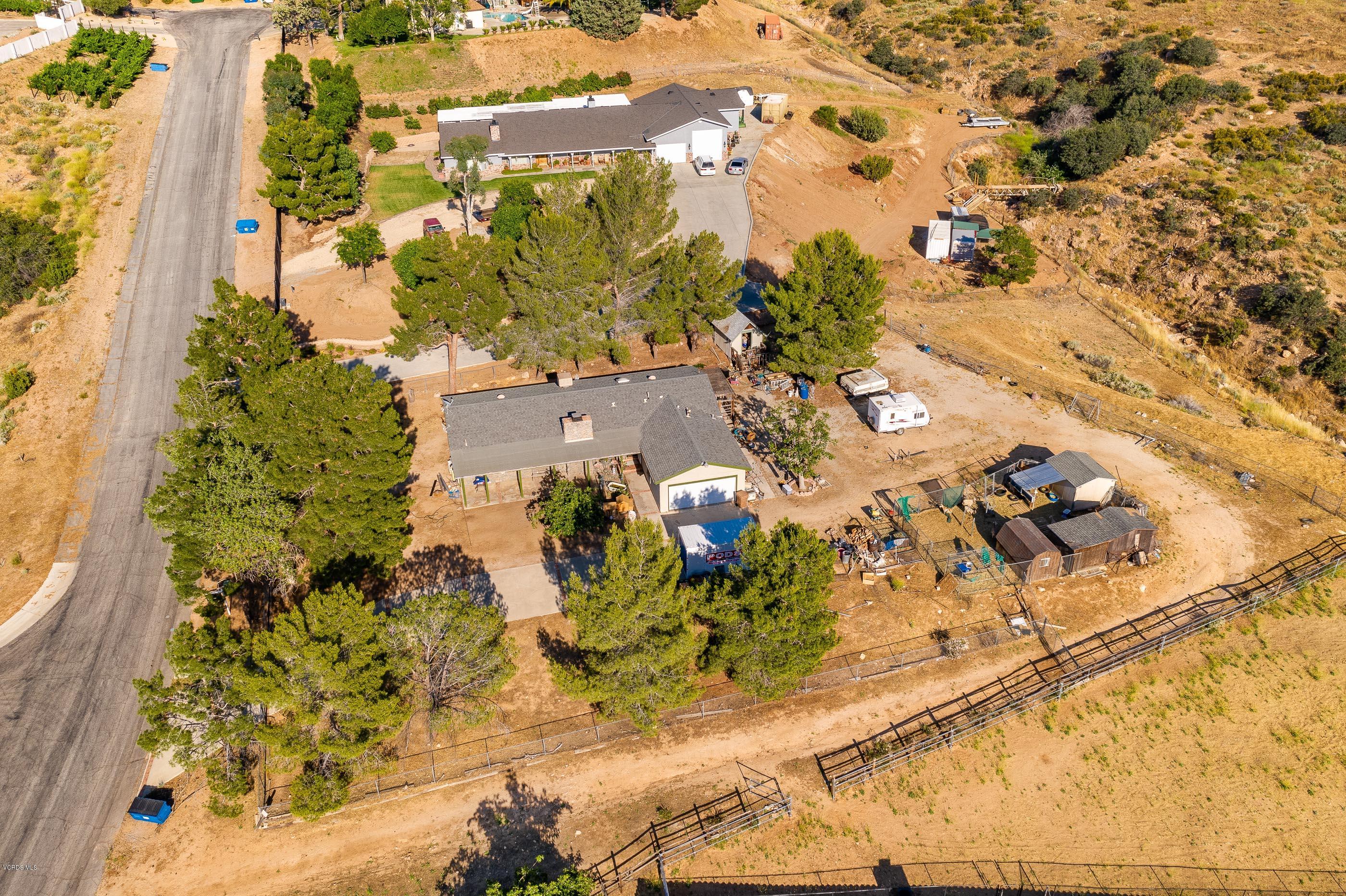 2848 Calmgarden Road Acton, CA 93510 - Photo 22 of 25 2848 Calmgarden Rd Acton-38