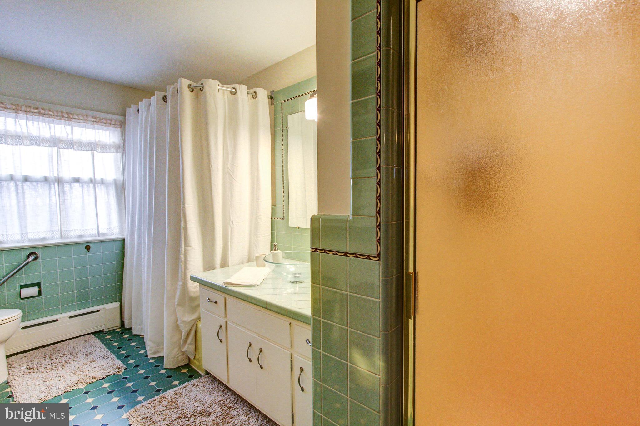 1313 Township Line Road Chalfont, PA 18914 - Photo 13 of 26 Gallery Image 13