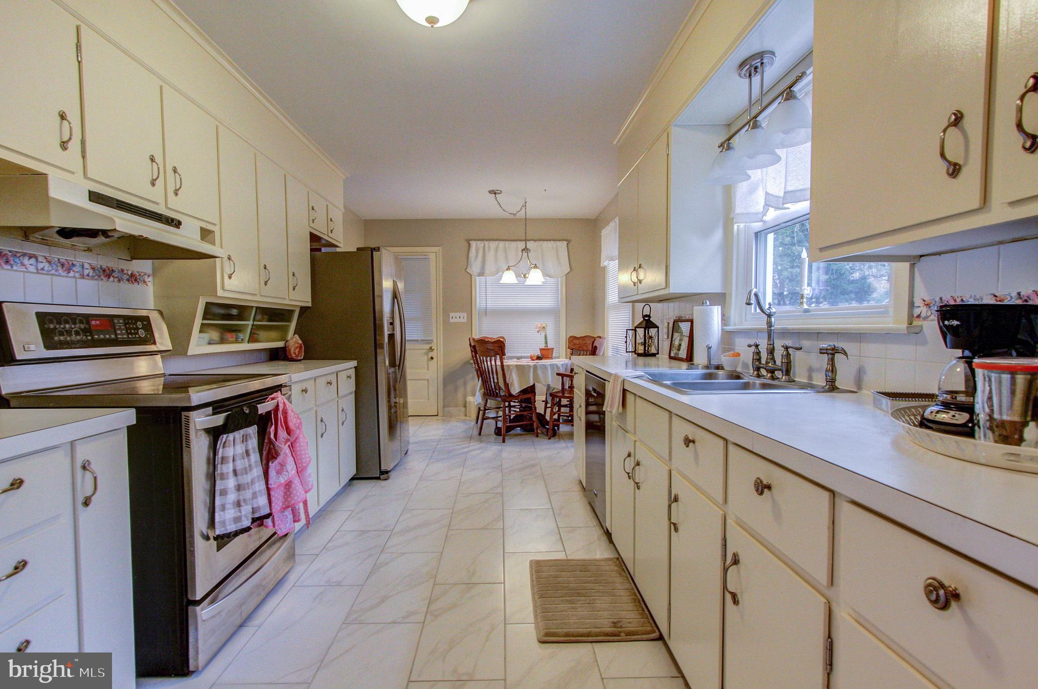 1313 Township Line Road Chalfont, PA 18914 - Photo 9 of 26 Gallery Image 9