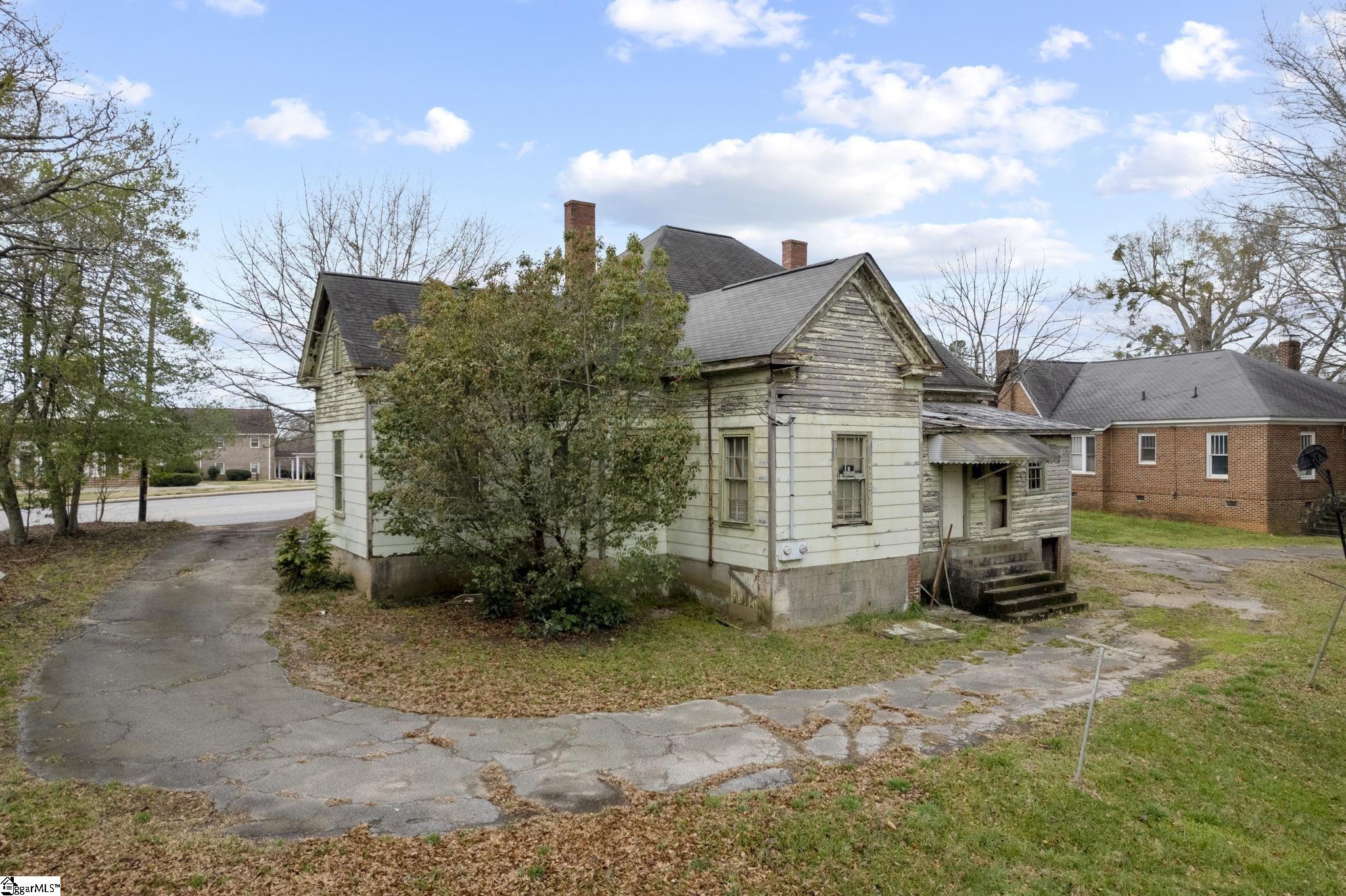 516 West Main Street Easley, SC 29640 - Photo 4 of 13