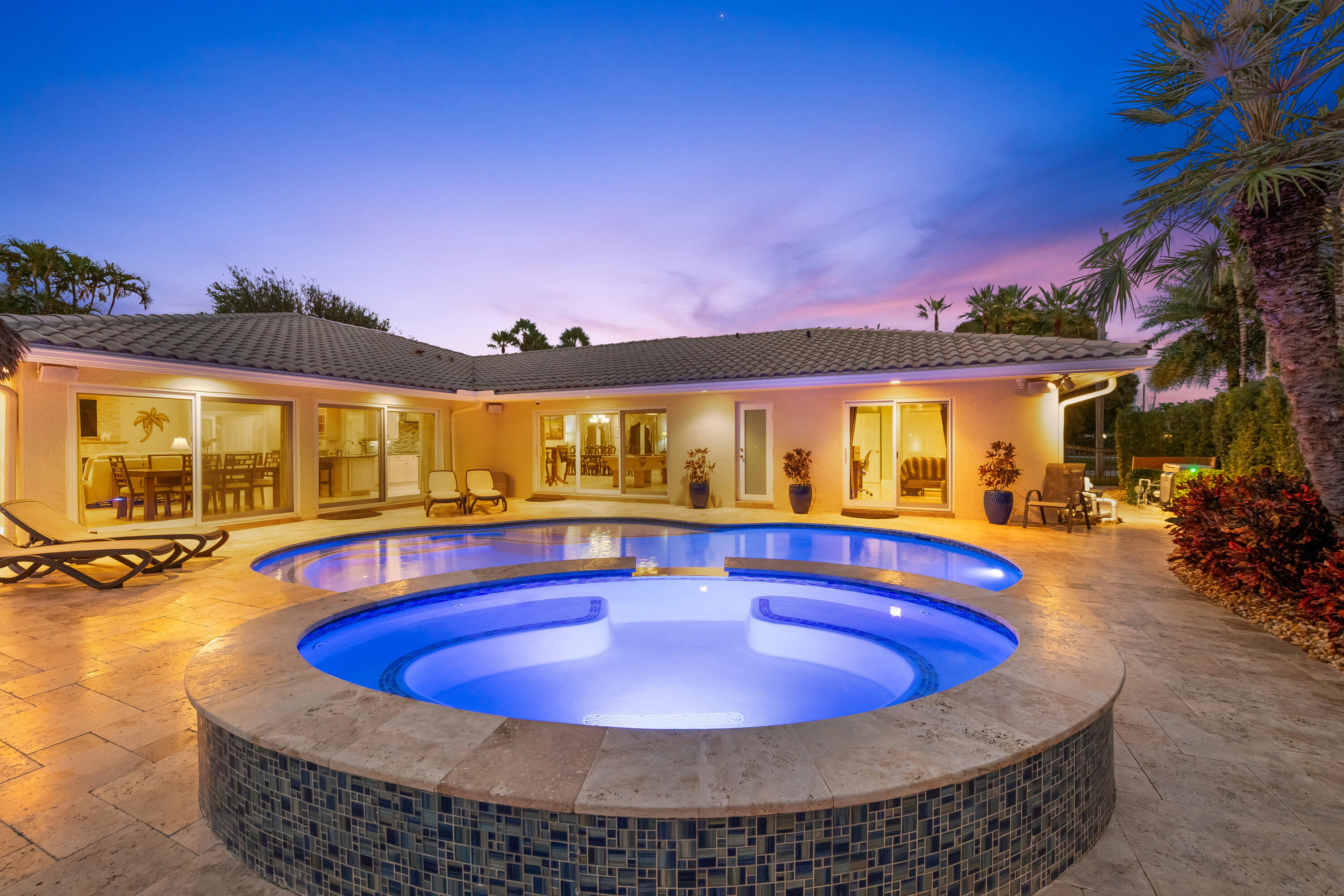 2600 Northeast 33rd Street Lighthouse Point, FL 33064 - Photo 4 of 69 DSC_3670